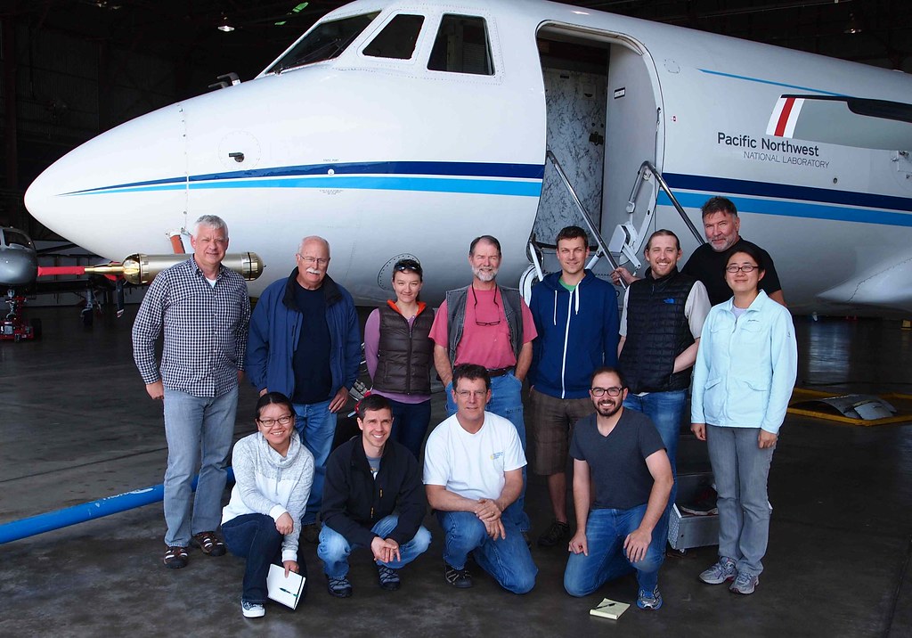 HI-SCALE research team next to ARM G-1 aircraft